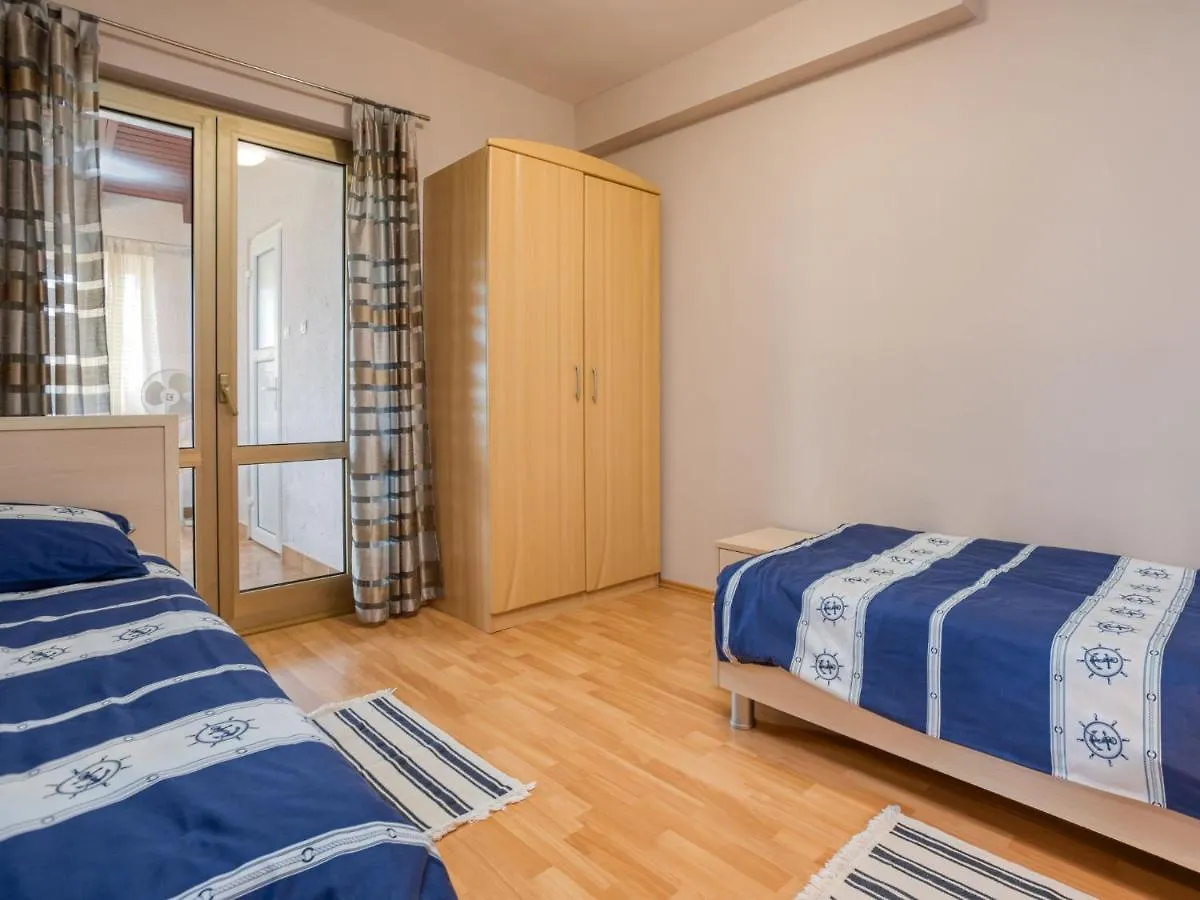 Apartment Daria-2 By Interhome Poreč Kroatien