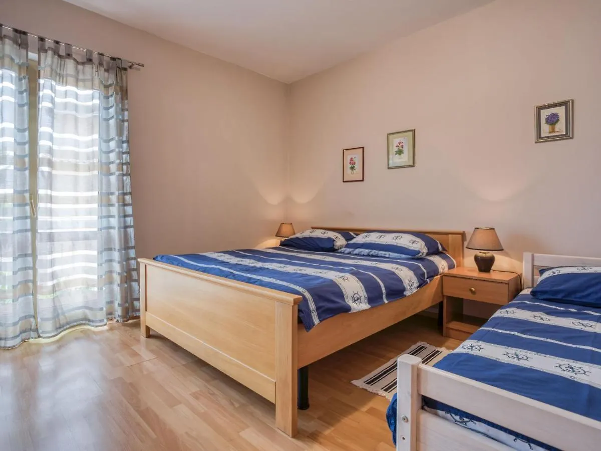 Apartment Daria-2 By Interhome Porec